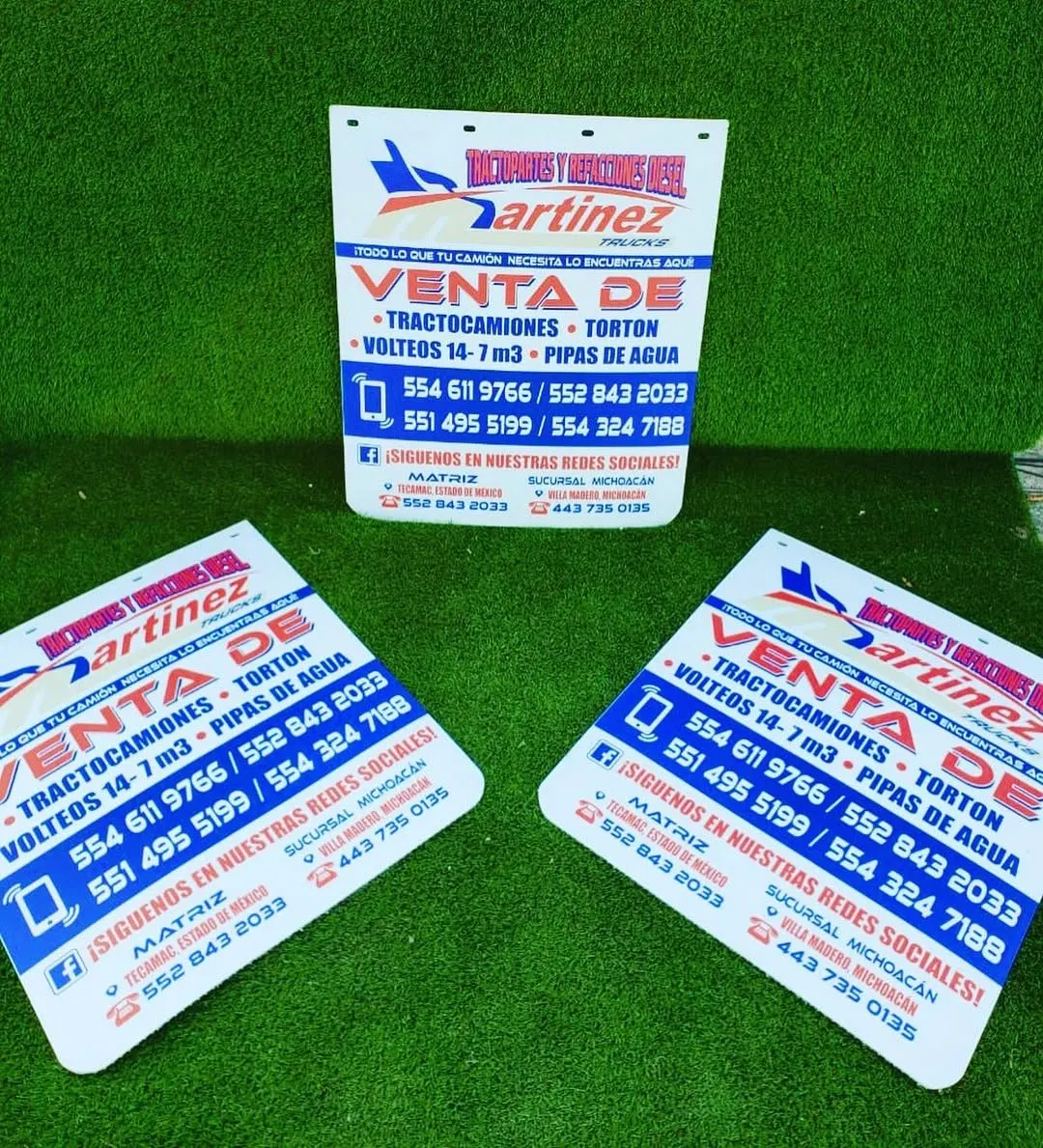 Juego de loderas blancas de venta de tractocamiones con datos de contacto y sucursales
